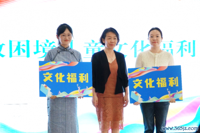 书香启幕 家+传承——上海家庭讲书展演暨嘉定区“乐享嘉期”主题活动圆满举行